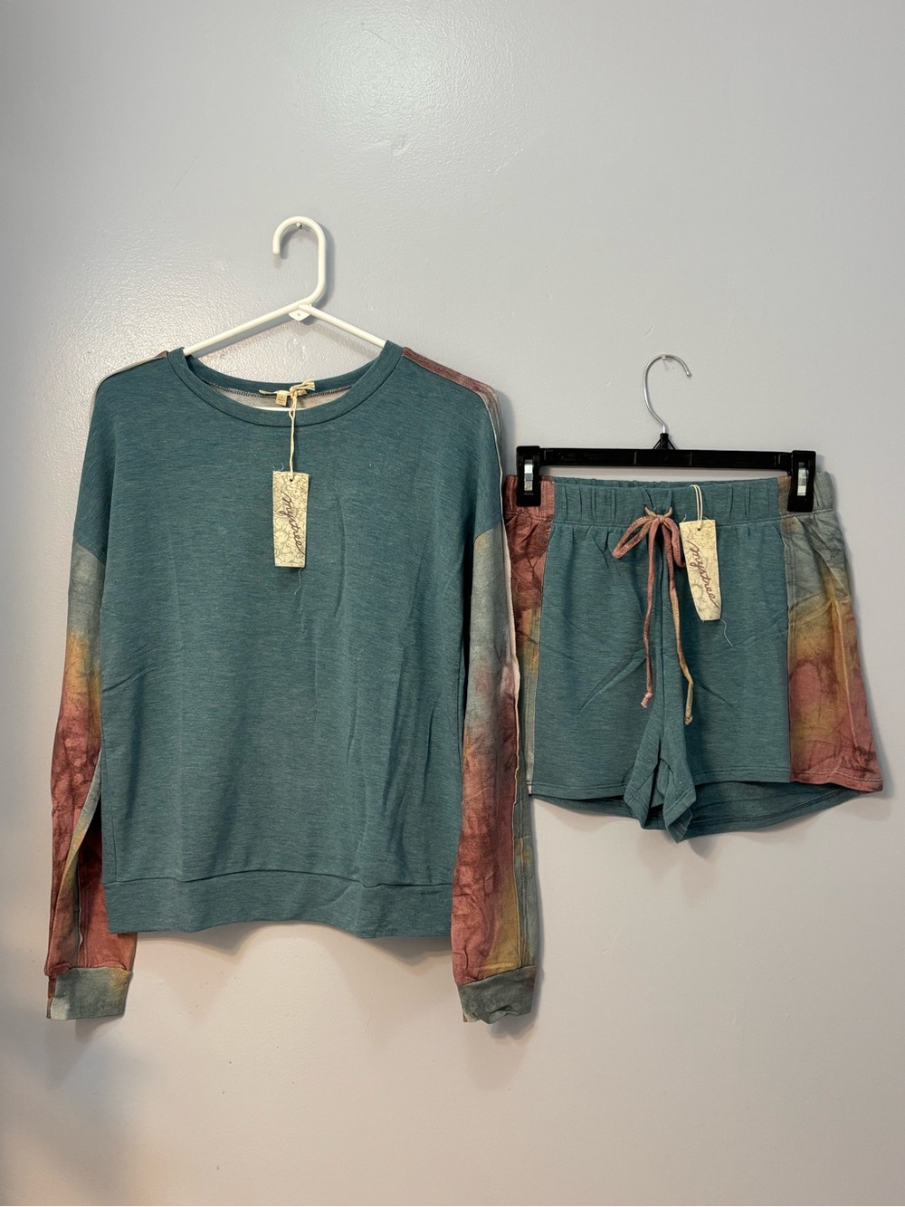 Mystree Colorblock Lounge Set Teal Tie Dye Sweatshirt Shorts Sz S NWT